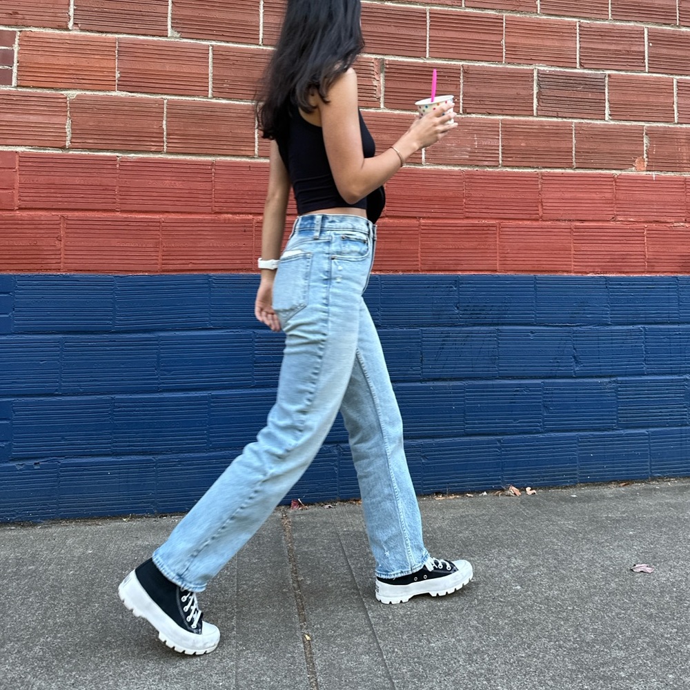 Abercrombie 90s straight jeans